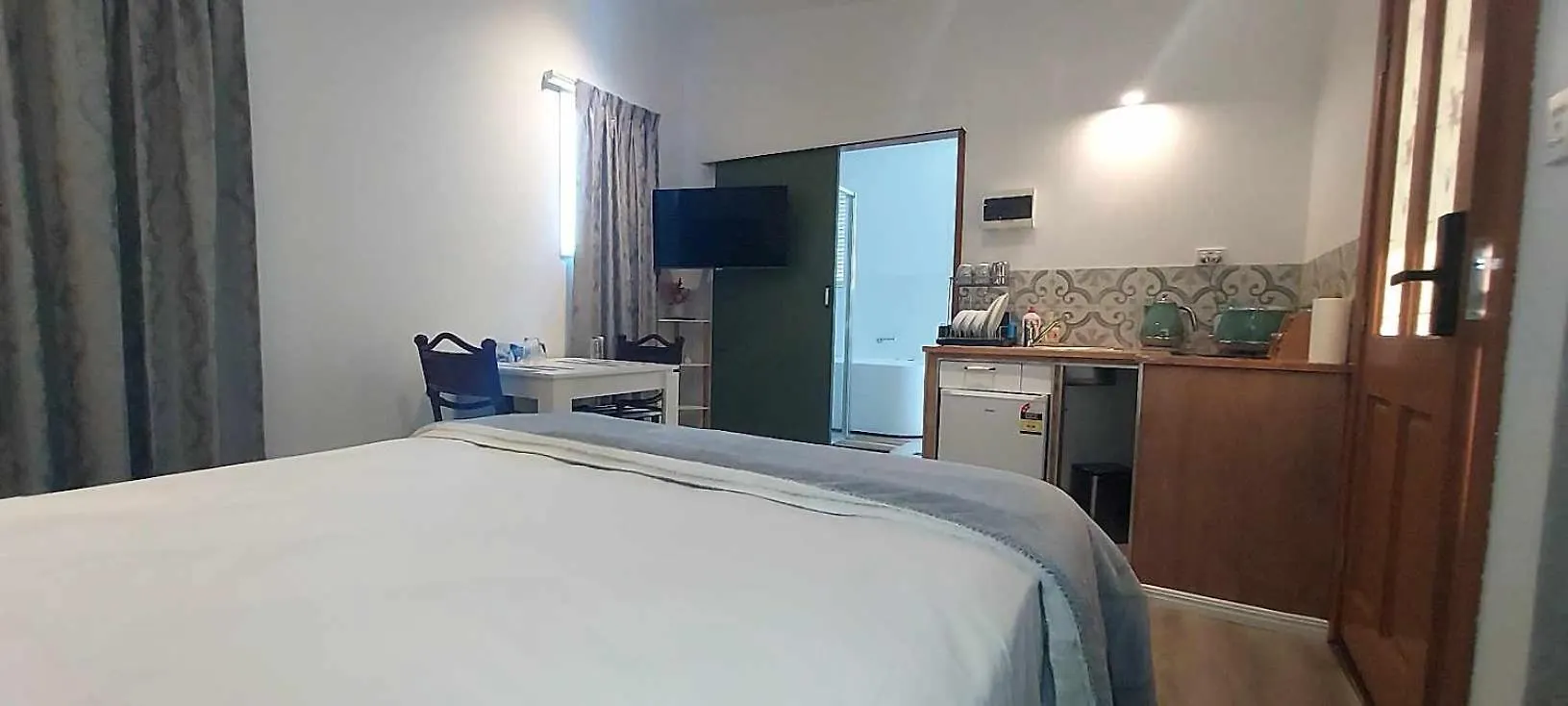 Studio Apartment Bellbird Park